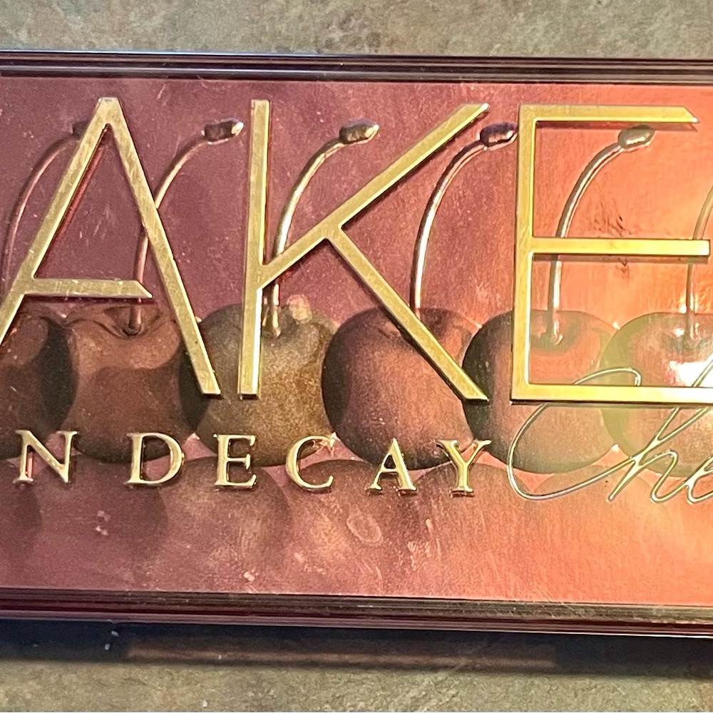 Urban Decay Cherry-Inspired Palette